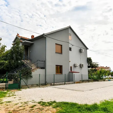 Apartment Mare *