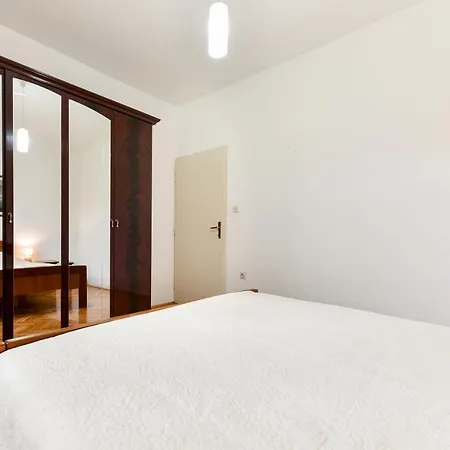 Mare Apartment Sukosan