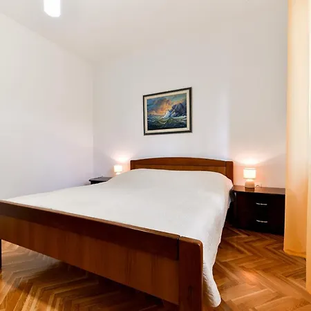 Mare Apartment Sukosan