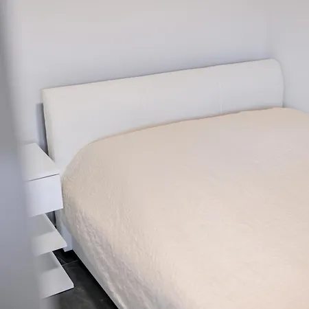 Apartment Mare Sukosan